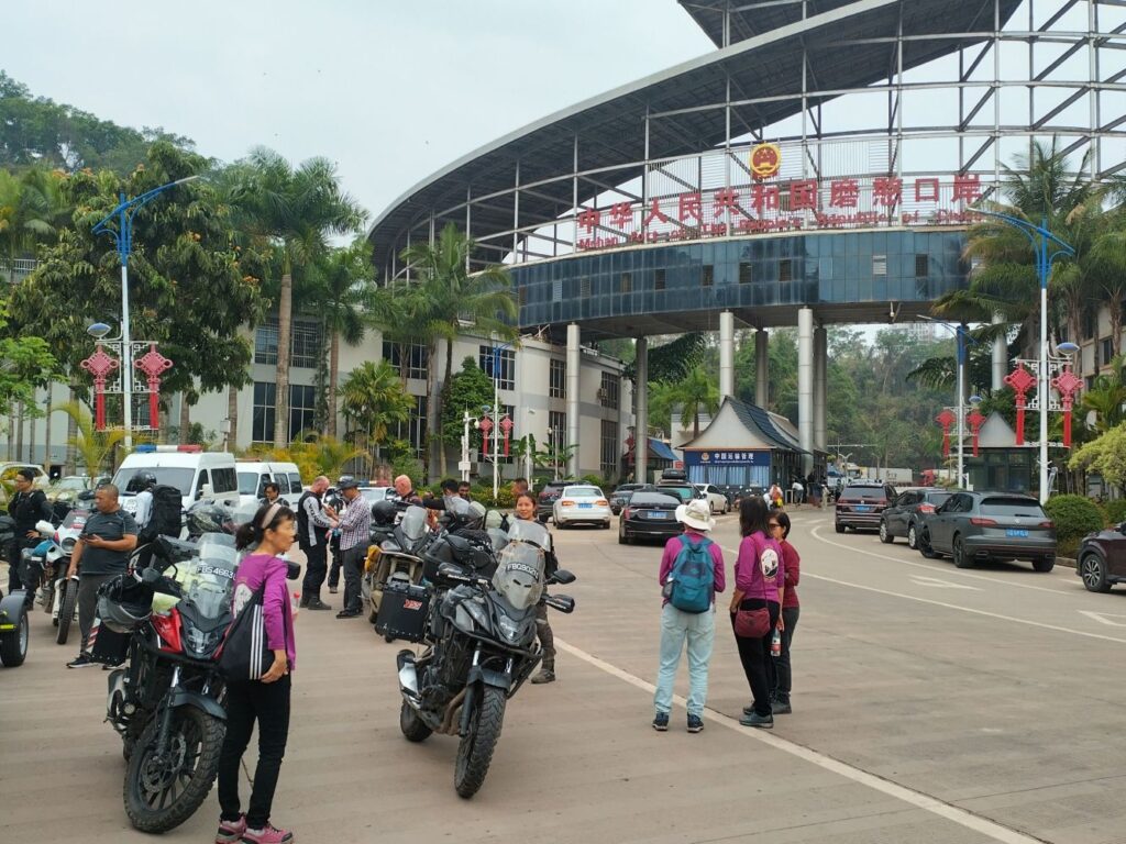China border crossing with Laos